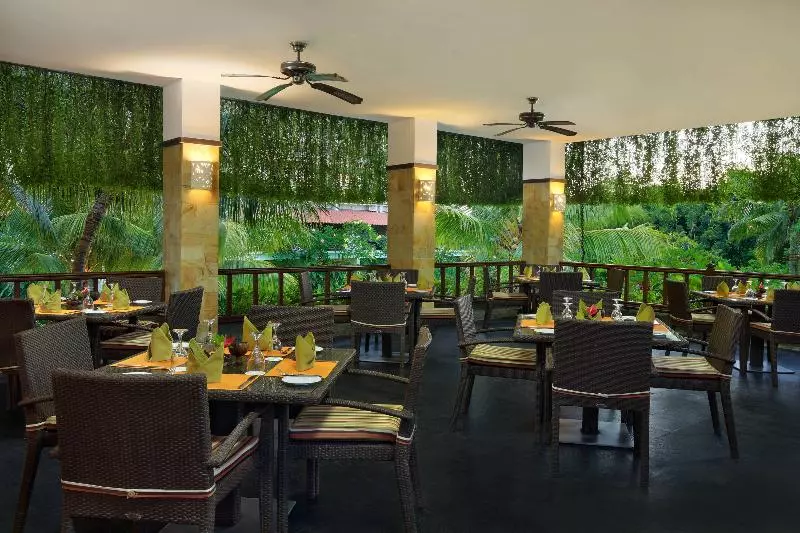 酒店 Swissbel Segara