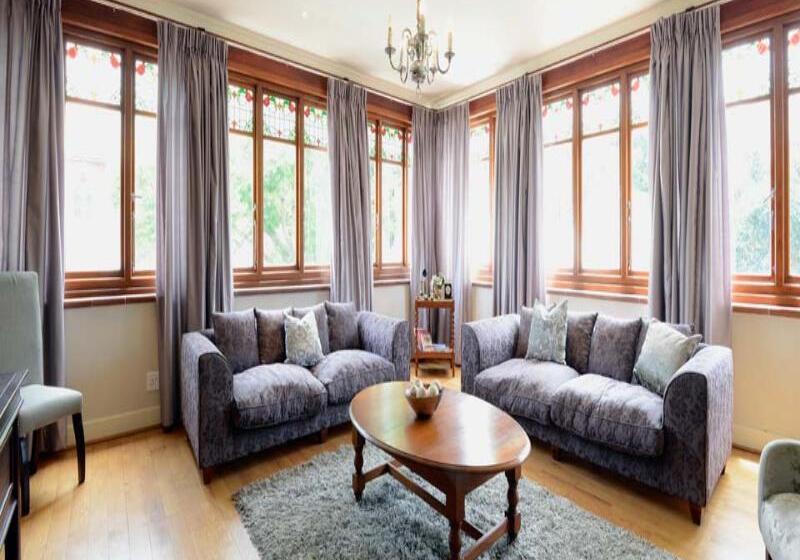 בית מלון כפרי Saint James On Venice