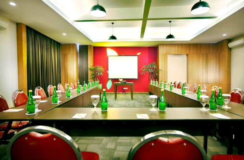 Primera Hotel Seminyak