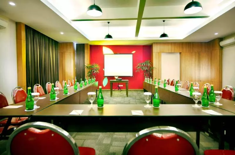 Primera Hotel Seminyak