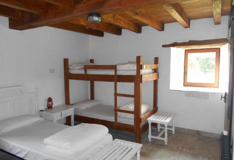 Albergue O Xistral
