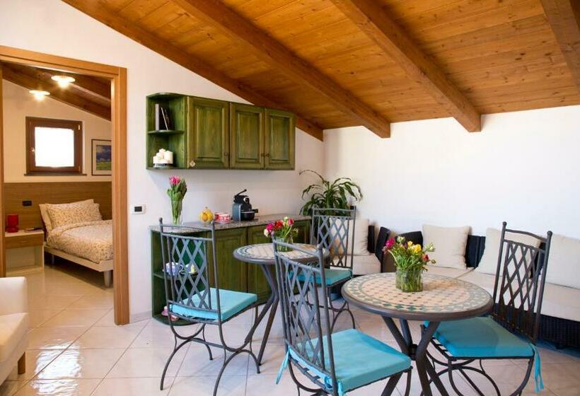 مبيت وإفطار Domus Liberty