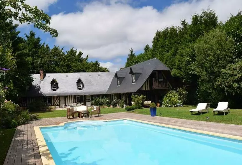Aamiaismajoitus (B&B) Le Cottage Mirabelle