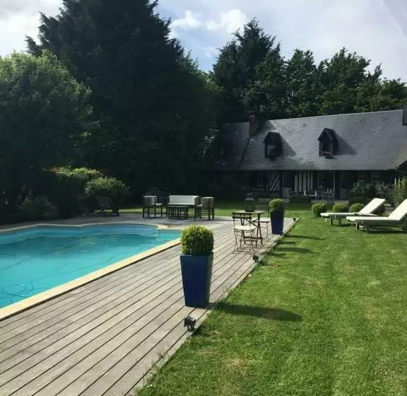 Aamiaismajoitus (B&B) Le Cottage Mirabelle