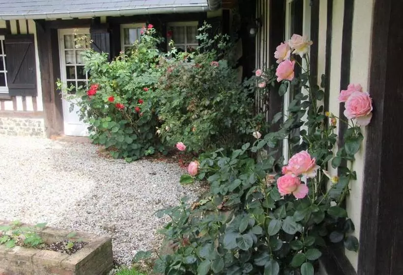Aamiaismajoitus (B&B) Le Cottage Mirabelle