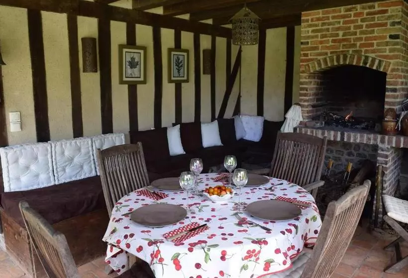 Aamiaismajoitus (B&B) Le Cottage Mirabelle