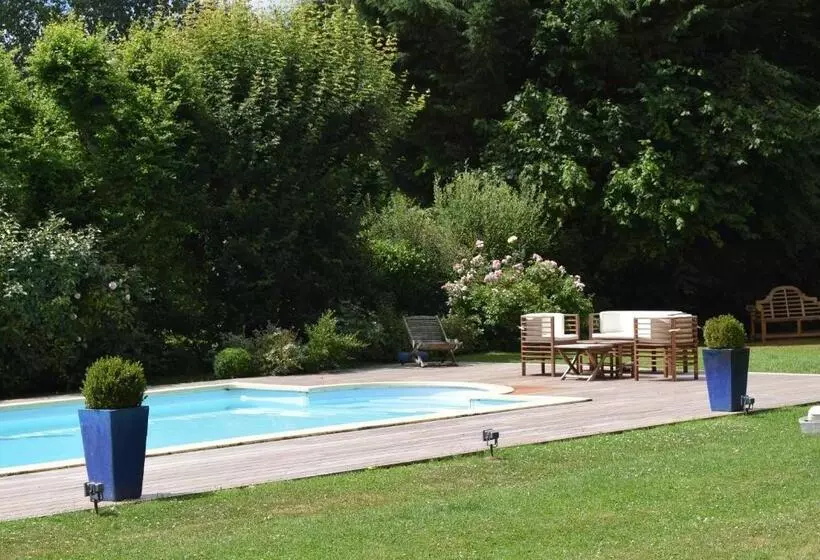 Aamiaismajoitus (B&B) Le Cottage Mirabelle