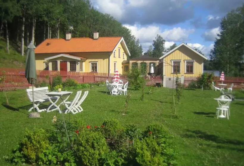 Aamiaismajoitus (B&B) ängbacka