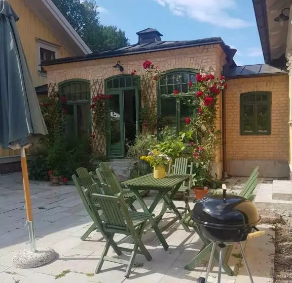 Aamiaismajoitus (B&B) ängbacka