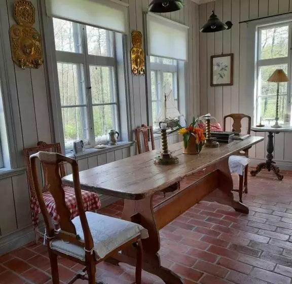 Aamiaismajoitus (B&B) ängbacka