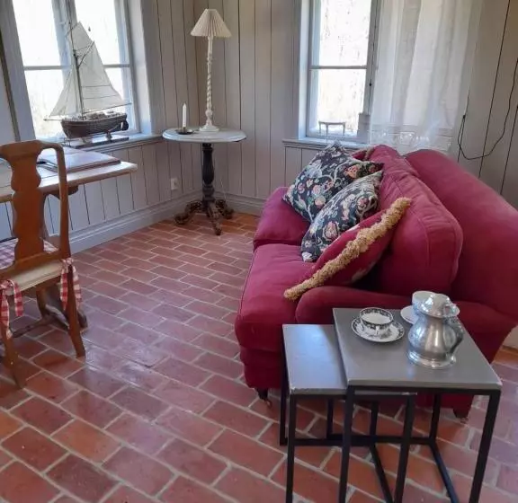 Aamiaismajoitus (B&B) ängbacka