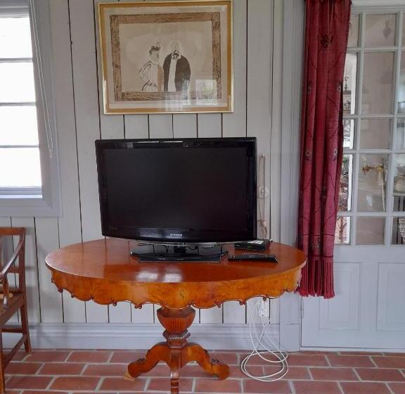 مبيت وإفطار ängbacka