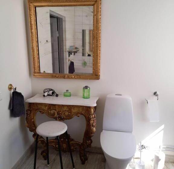 مبيت وإفطار ängbacka