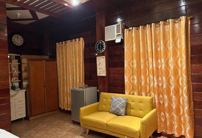 Theresa S Pension House