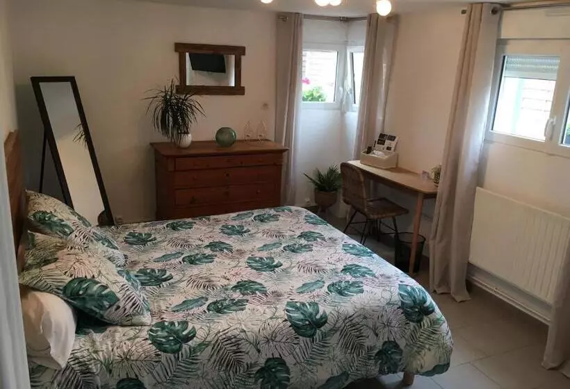 ベッドアンドブレックファースト La Rose Des Vents