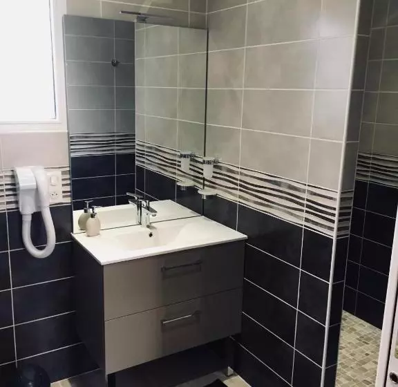 ベッドアンドブレックファースト La Rose Des Vents