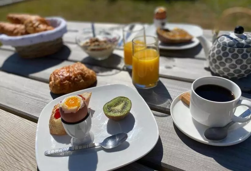 ベッドアンドブレックファースト La Rose Des Vents