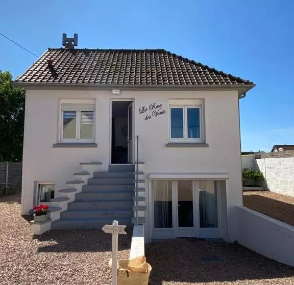 ベッドアンドブレックファースト La Rose Des Vents