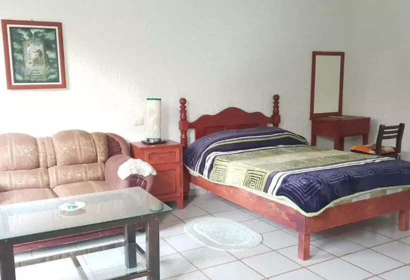 Hotelli Rio Estigia Inn