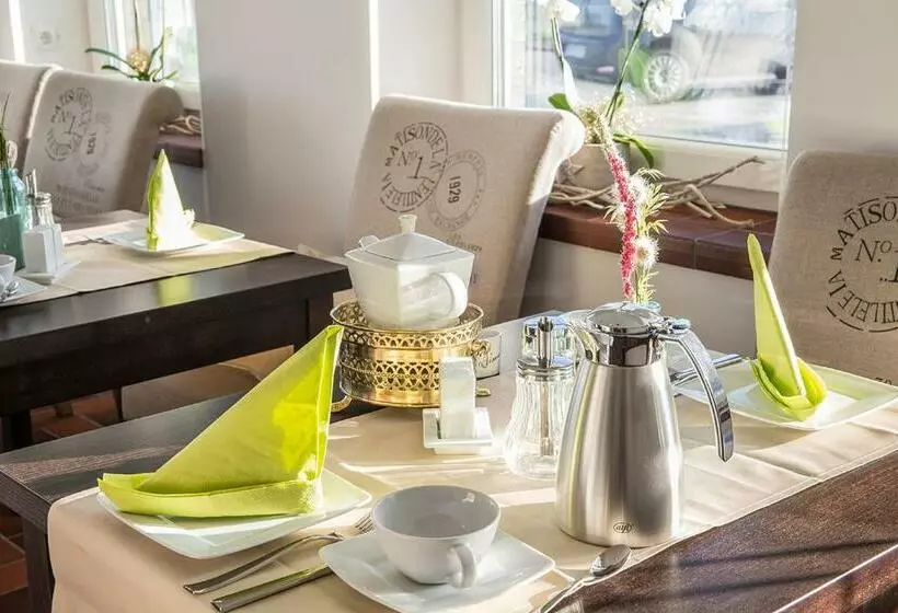 هتل Schmid S Landhaus