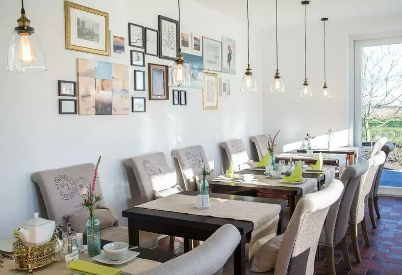 هتل Schmid S Landhaus