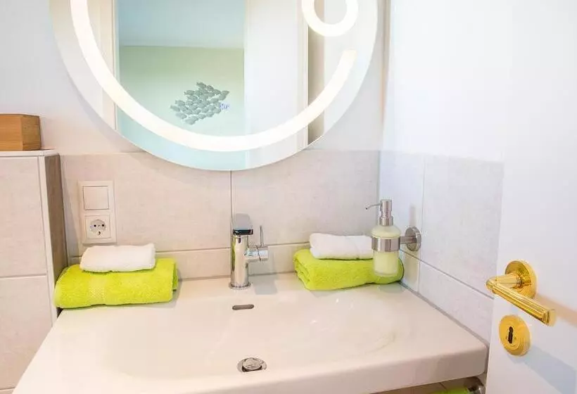 هتل Schmid S Landhaus