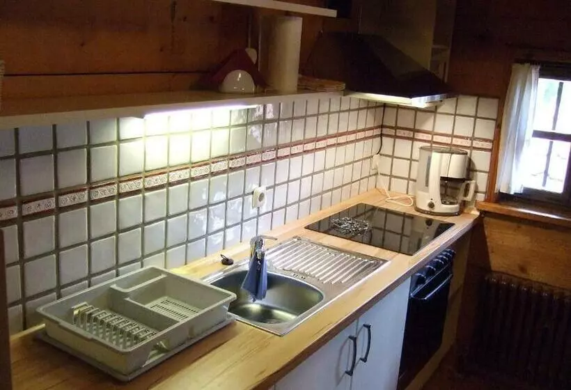 Majatalo Gästehaus Banik