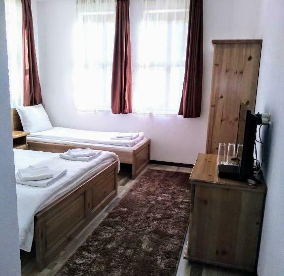 펜션 Guesthouse White Margarit