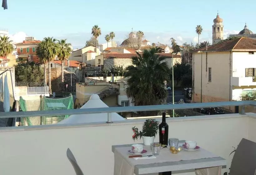 تختخواب و صبحانه La Terrazza