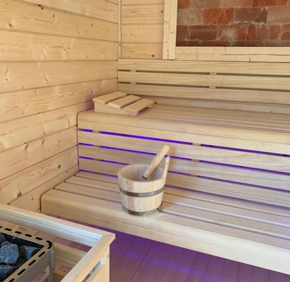 مبيت وإفطار Monte Carlo View And Spa