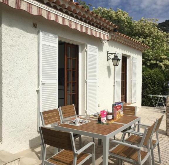 مبيت وإفطار Monte Carlo View And Spa