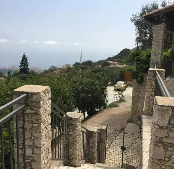 تختخواب و صبحانه Monte Carlo View And Spa