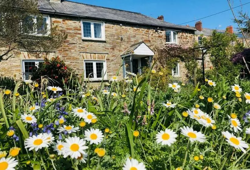 ベッドアンドブレックファースト Priory Cottage Bodmin