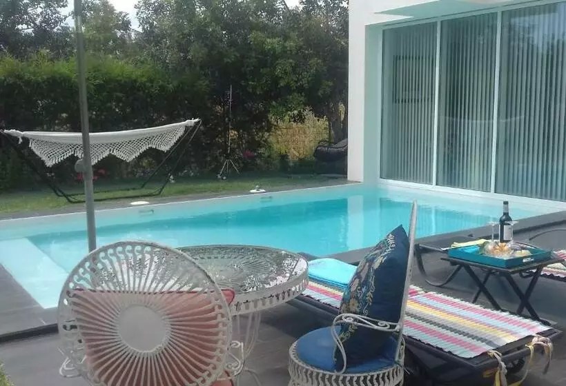 تختخواب و صبحانه Tavira Independent Suite With Pool At Casa Reflexos