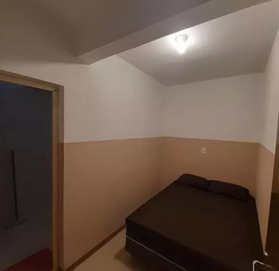 Hotelli Portaria E Circulação De Hóspedes Só Até 22 Horas   Tompell Pousada Bem Te Vi