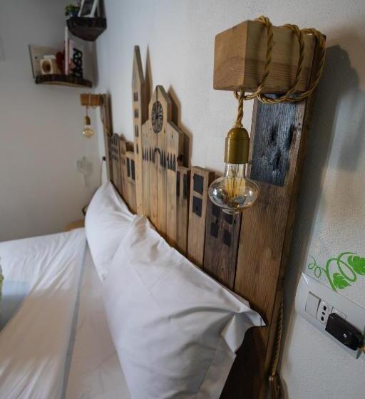 پانسیون La Pomposa Del Teatro