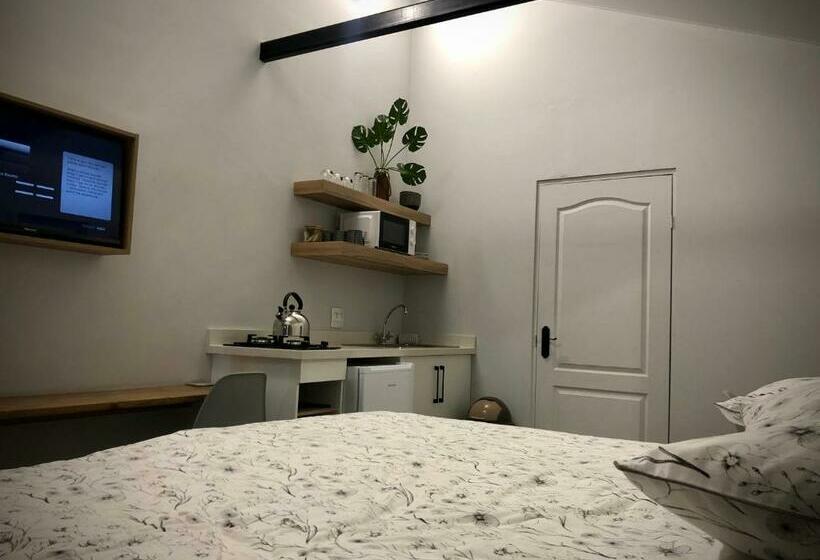 膳宿费 Modern Goldfields Apartments