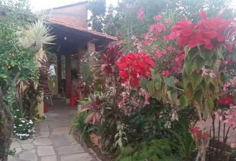 ペンション Suítes Dona Ilda