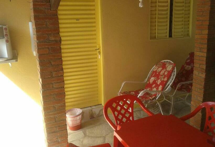 پانسیون Suítes Dona Ilda