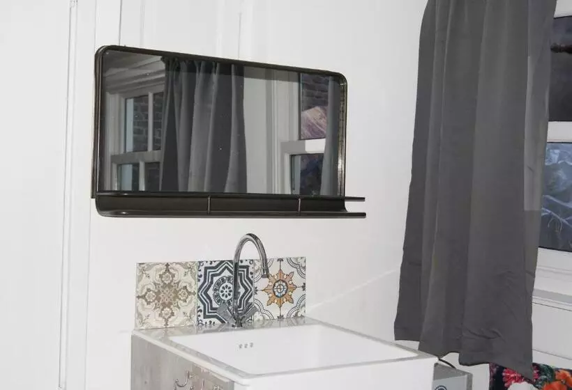 Aamiaismajoitus (B&B) De Zevenster Gevestigd Aan De Winkelstraat