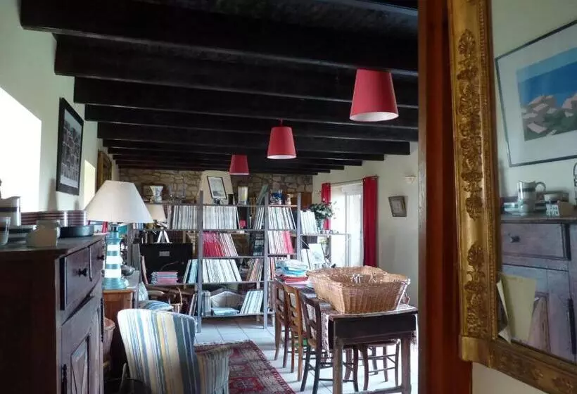 Aamiaismajoitus (B&B) Gite Des Confitures à Lanvéoc Crozon