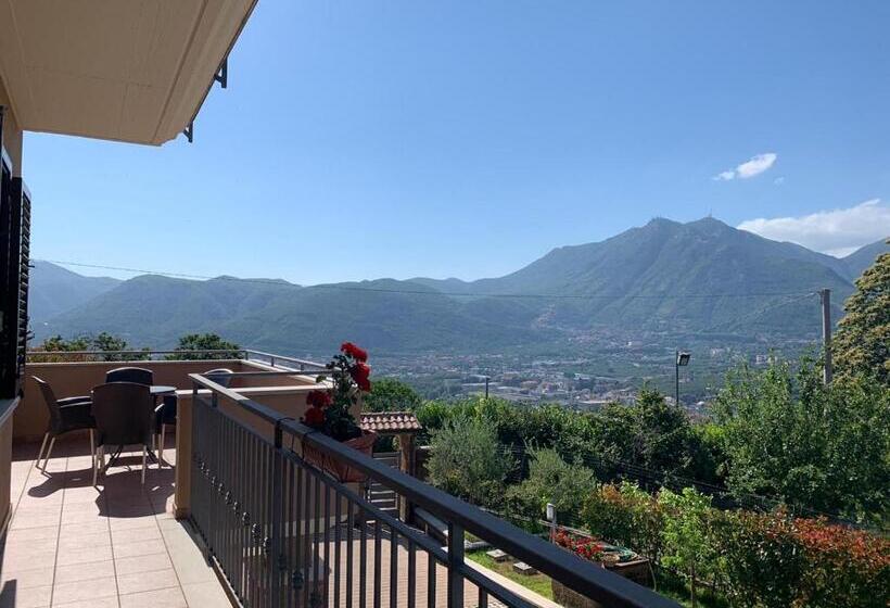 تختخواب و صبحانه Villa Amalia