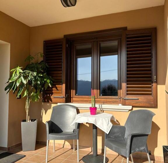 تختخواب و صبحانه Villa Amalia