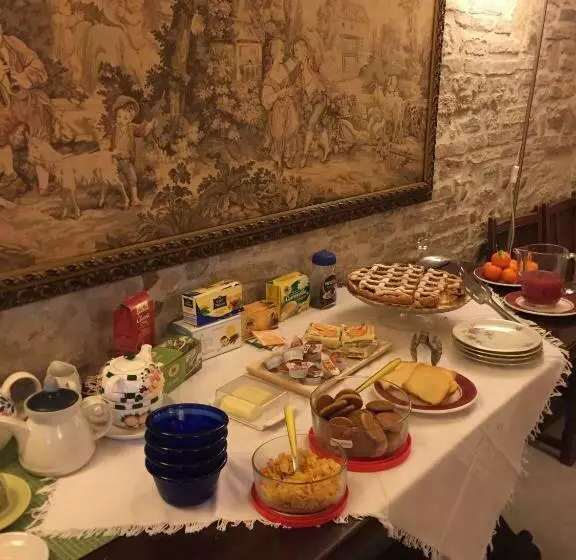 تختخواب و صبحانه Villa Perenich