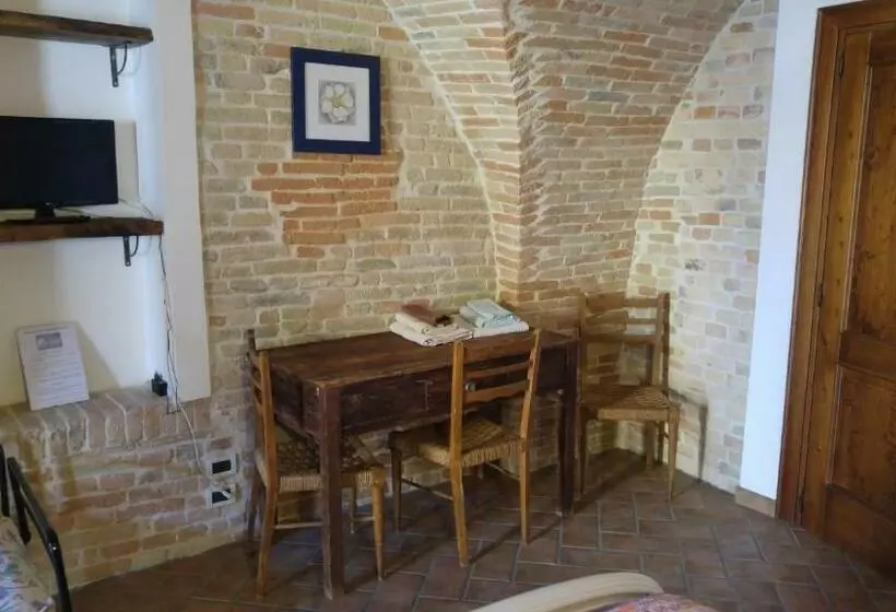 تختخواب و صبحانه Villa Perenich