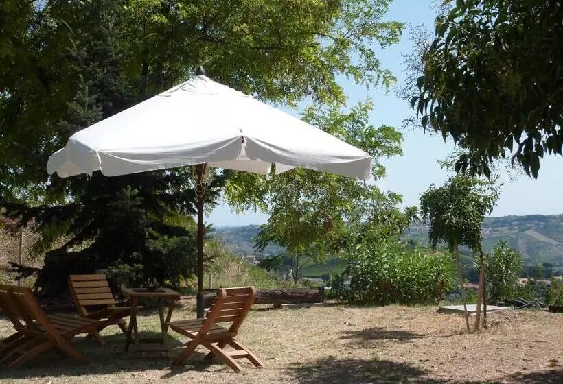 تختخواب و صبحانه Villa Perenich