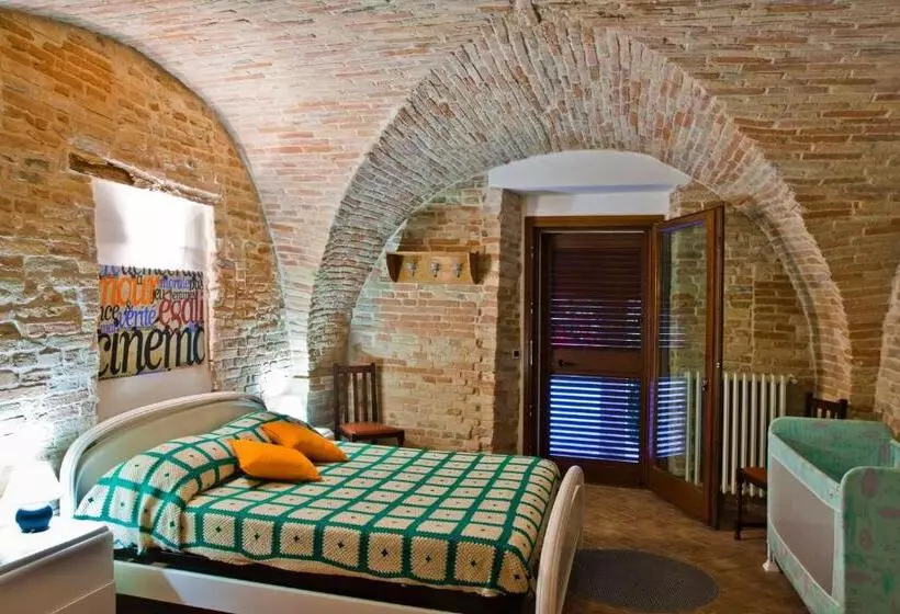 تختخواب و صبحانه Villa Perenich