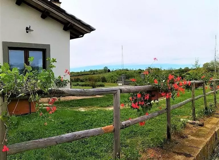 Hotelli Azienda Agricola Pian Del Grano