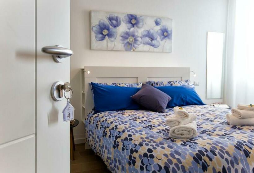 بنسيون Jolie Julie Accomodation