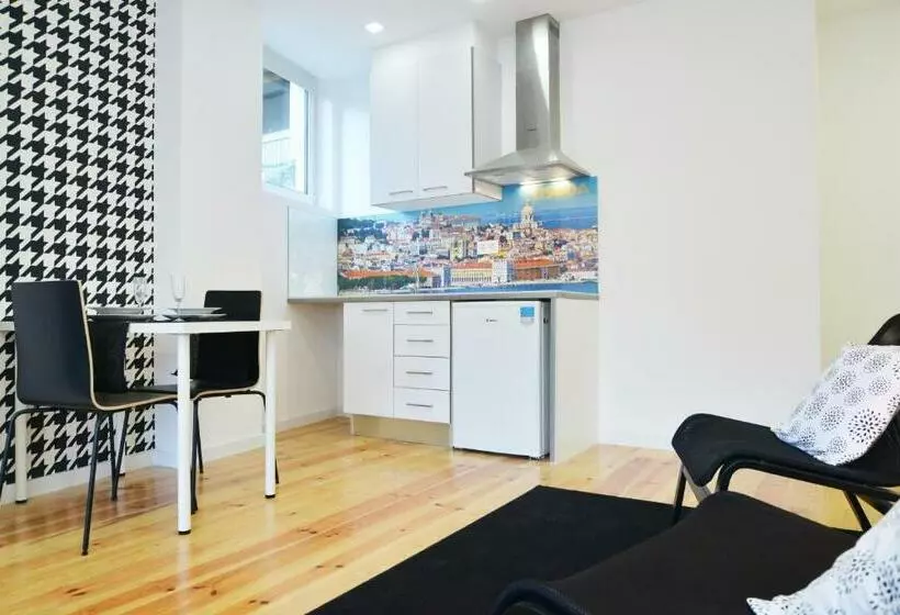 پانسیون Real Home